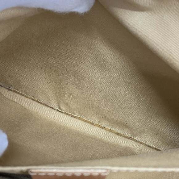 Celine Boogie Leather Handbag in Light Brown for Women - Picture 13 of 14